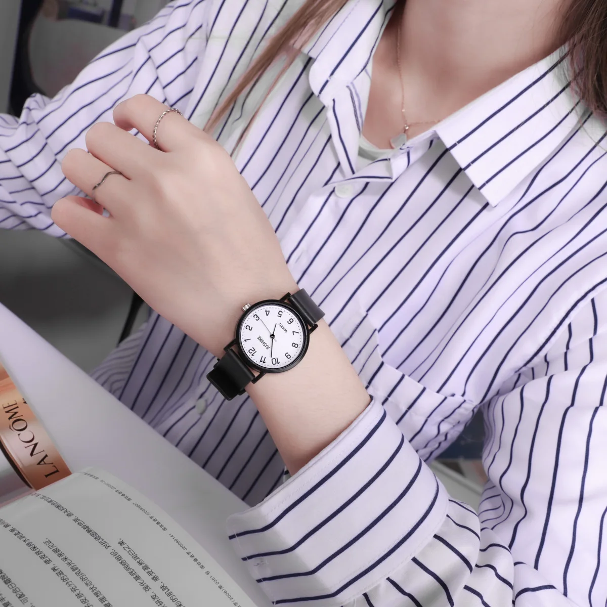 Jam Tangan Hitam Sederhana Jam - Silicone Band Women ulasan dan harga